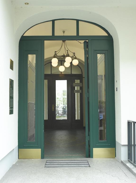 Garni Kleist Am Kurfuerstendamm Berlijn